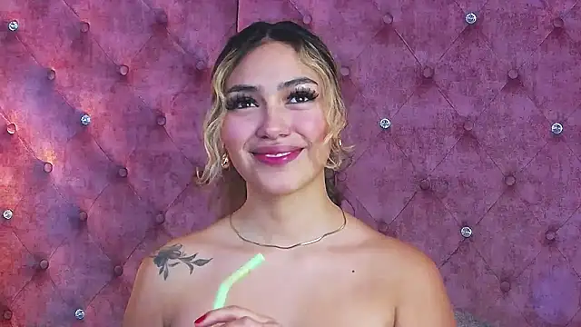 MaddisonBelucci live sex cam