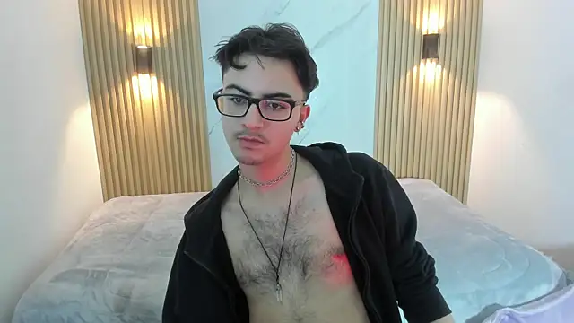 Im_Dayros live sex cam