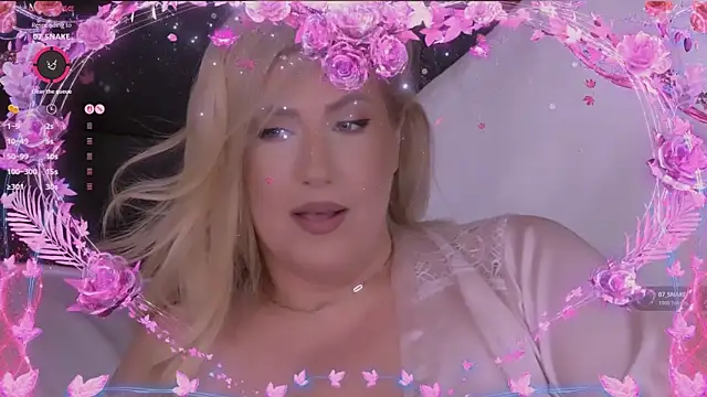 OndinaNoir live sex cam