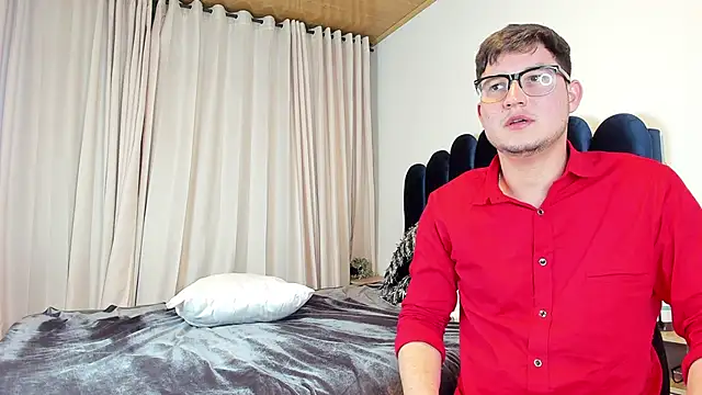 CameronyMartinn live sex cam