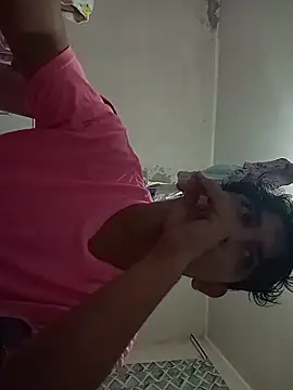 chikis_18 live sex cam