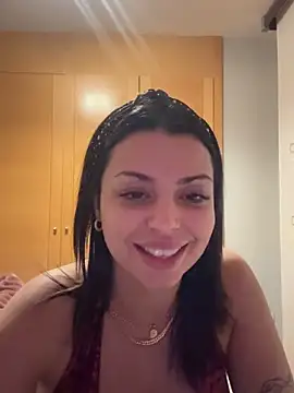 Noeliagglow live sex cam