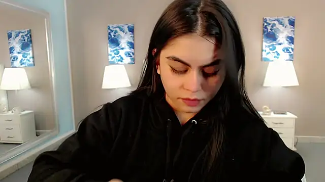 _Maddison_Ivanova_ live sex cam