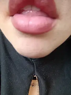 zahra_Jalid live sex cam