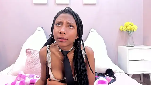 kimjulieth live sex cam