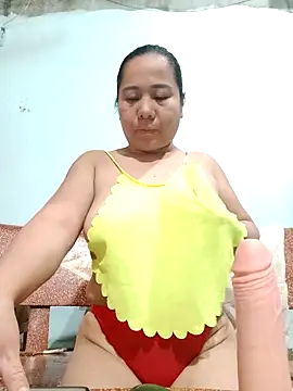 Queen-18200 live sex cam