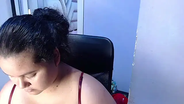 ValenTitis live sex cam