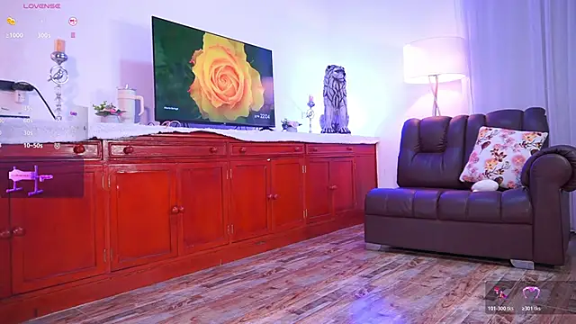 lara_giraldo live sex cam