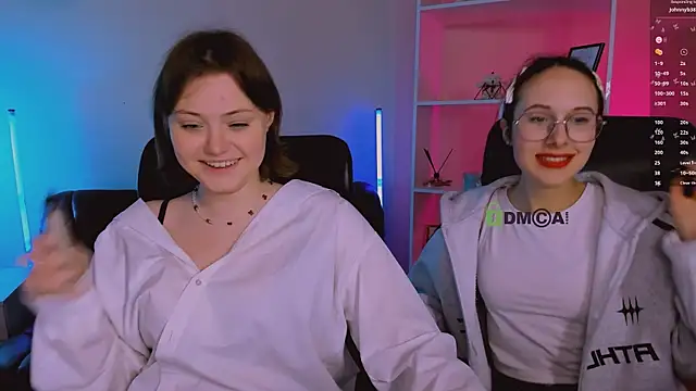 nikole_kitt live sex cam