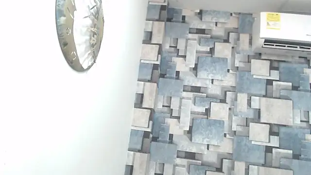 violeta_cute18 live sex cam