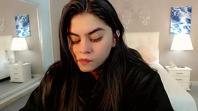 _Maddison_Ivanova_ live sex cam