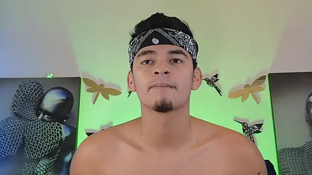 VikoHands live sex cam