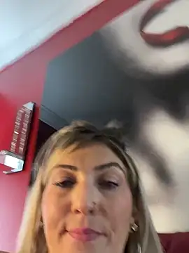 LittleMissEeve live sex cam