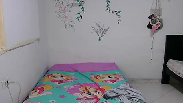 alexandraluv live sex cam