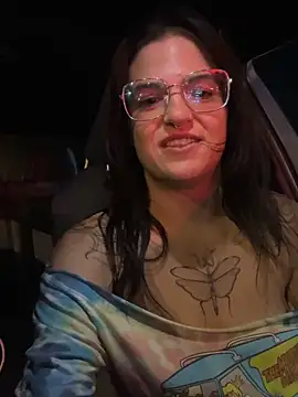 SafeinouterSpace live sex cam