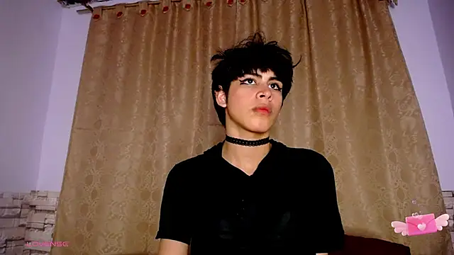 DaraKat18 live sex cam