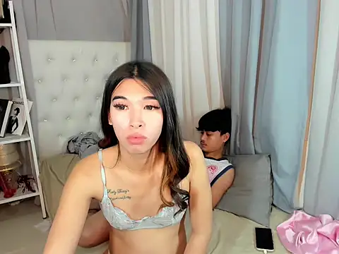 Yourdreamgoddess live sex cam