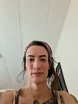 MaitressePomme3 live sex cam