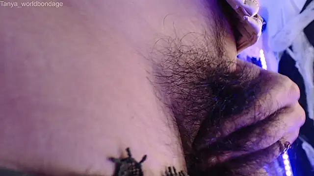 Tanya_WorldBondage live sex cam