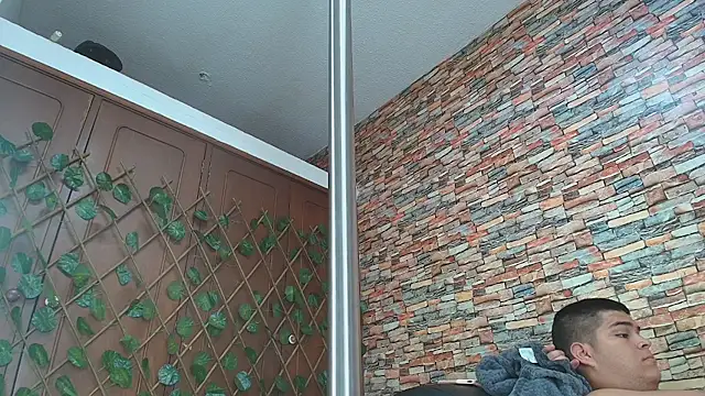 naomi_campbel_ live sex cam