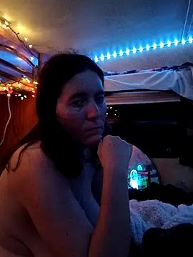 Novgirl110883 live sex cam