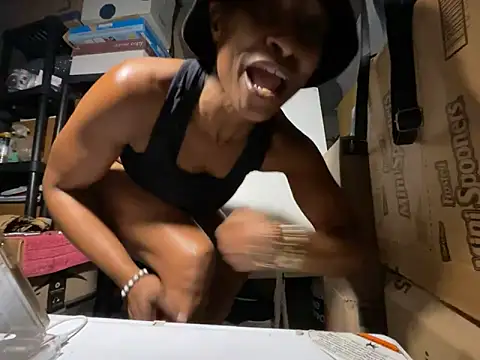 wynterheat live sex cam