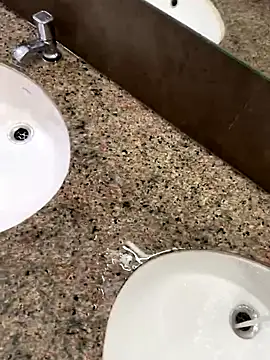 Cum_on_your_tityyy live sex cam