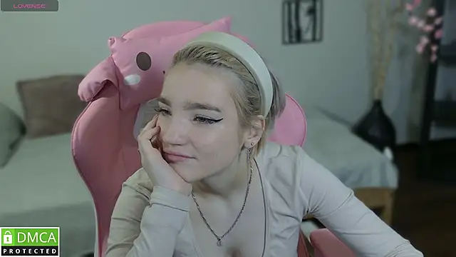 Megan_Lora live sex cam