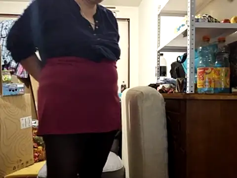 Samantha_Squirt@xh live sex cam