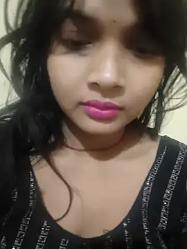 RAYI_Queen_2 live sex cam