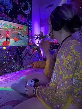 Cutiepiespanks live sex cam