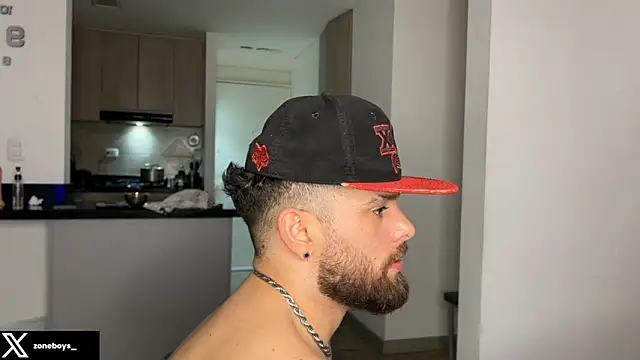 zoneboys live sex cam