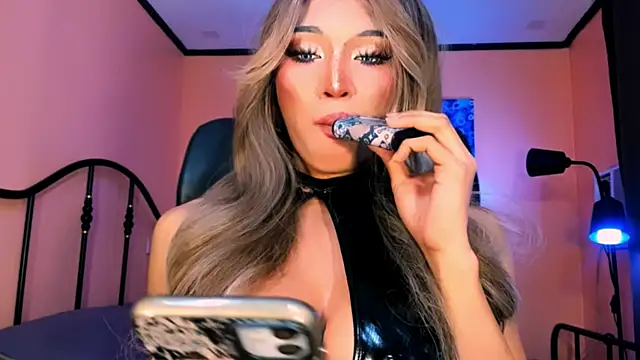 xUrGoddess_Bellax live sex cam