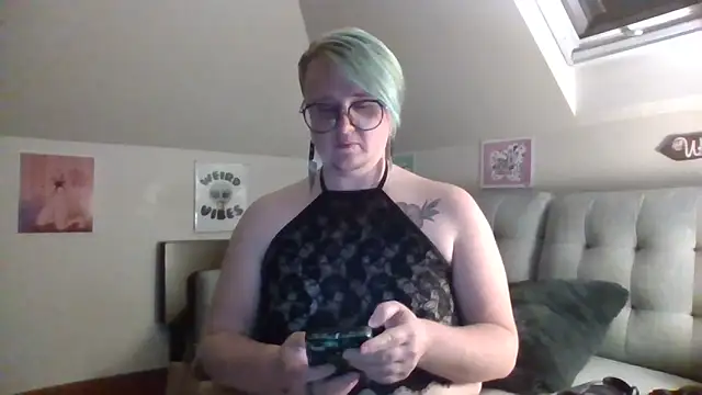 queerlyjaz live sex cam