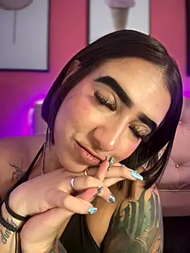 Scarlett-LS live sex cam