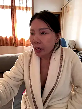 xiiuuff18 live sex cam