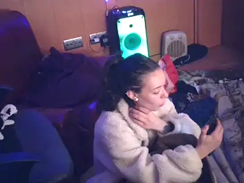 Lia_Y_PatrickX live sex cam