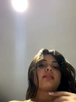 Nicolly_allencar live sex cam