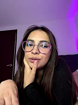 Linna_Cam live sex cam