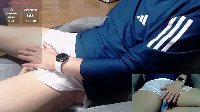 Yasu2000 live sex cam