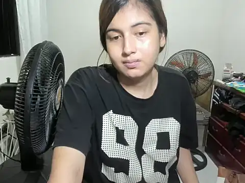 Mirage_Sertori live sex cam