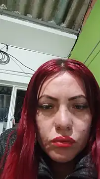 carolinhe_ live sex cam