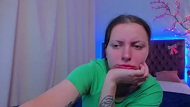 LilaVame live sex cam