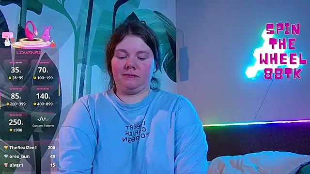 RubyValen live sex cam