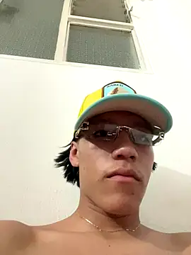 CRYBYT9 live sex cam