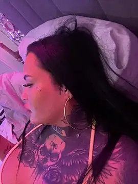 _MelinaCurves_ live sex cam