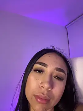 nyna_1 live sex cam