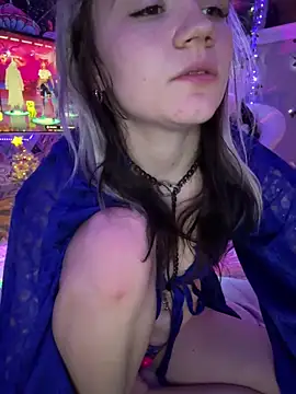 Cutiepiespanks live sex cam