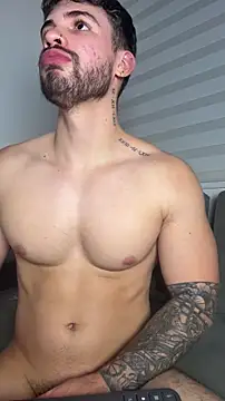 Valenthino_Salvatore live sex cam