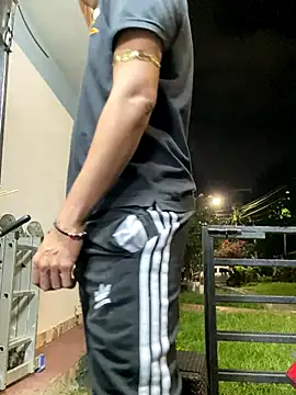 Dylams_maja live sex cam